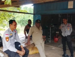 Jaga Kamtibmas Kondusif, Personel Polsek Alor Timur Laut Gelar Patroli Dialogis di Desa Kamot