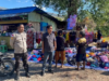 Polsek Alor Timur Patroli di Pasar Maritaing, Warga Diimbau Jauhi Miras dan Pelanggaran Hukum